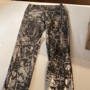 LIMITED EDITION LULU LEGGINGS